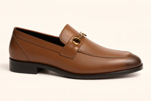 Load image into Gallery viewer, Men Brown Casual Loafers
