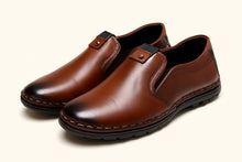 Load image into Gallery viewer, Men Brown Casual Loafers
